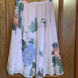 NWT Size 4 Catherine midi skirt.